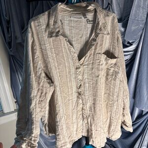 Susan Graver linen blend button down shirt